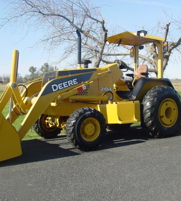 John Deere 210LE Backhoe Skip Loader Skid Steer Tractor Diesel