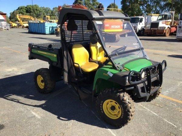2016 John Deere Gator XUV 625I ATVs and Utility Vehicle