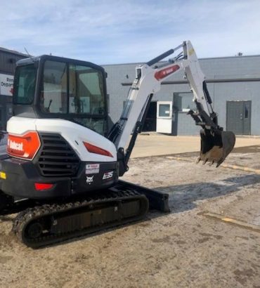 2022 BOBCAT E35 COMPACT EXCAVATOR, 512 HRS, 25 HP, 2SPD, XCHANGE, AUX HYDS, A/C