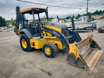 2017 John Deere 310LEP Backhoe